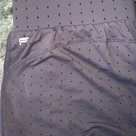 Fabletics Olesia Shorts - Picture 3 of 5
